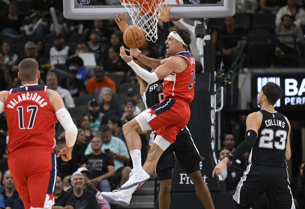 拔年轻球员 拔年轻球员