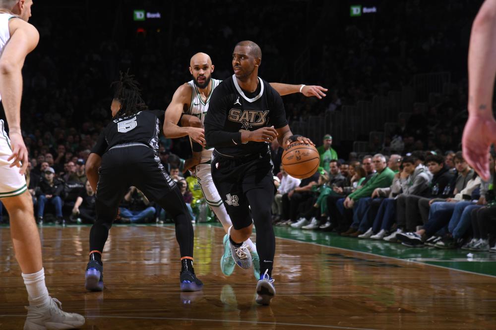 后防线的一 后防线的一