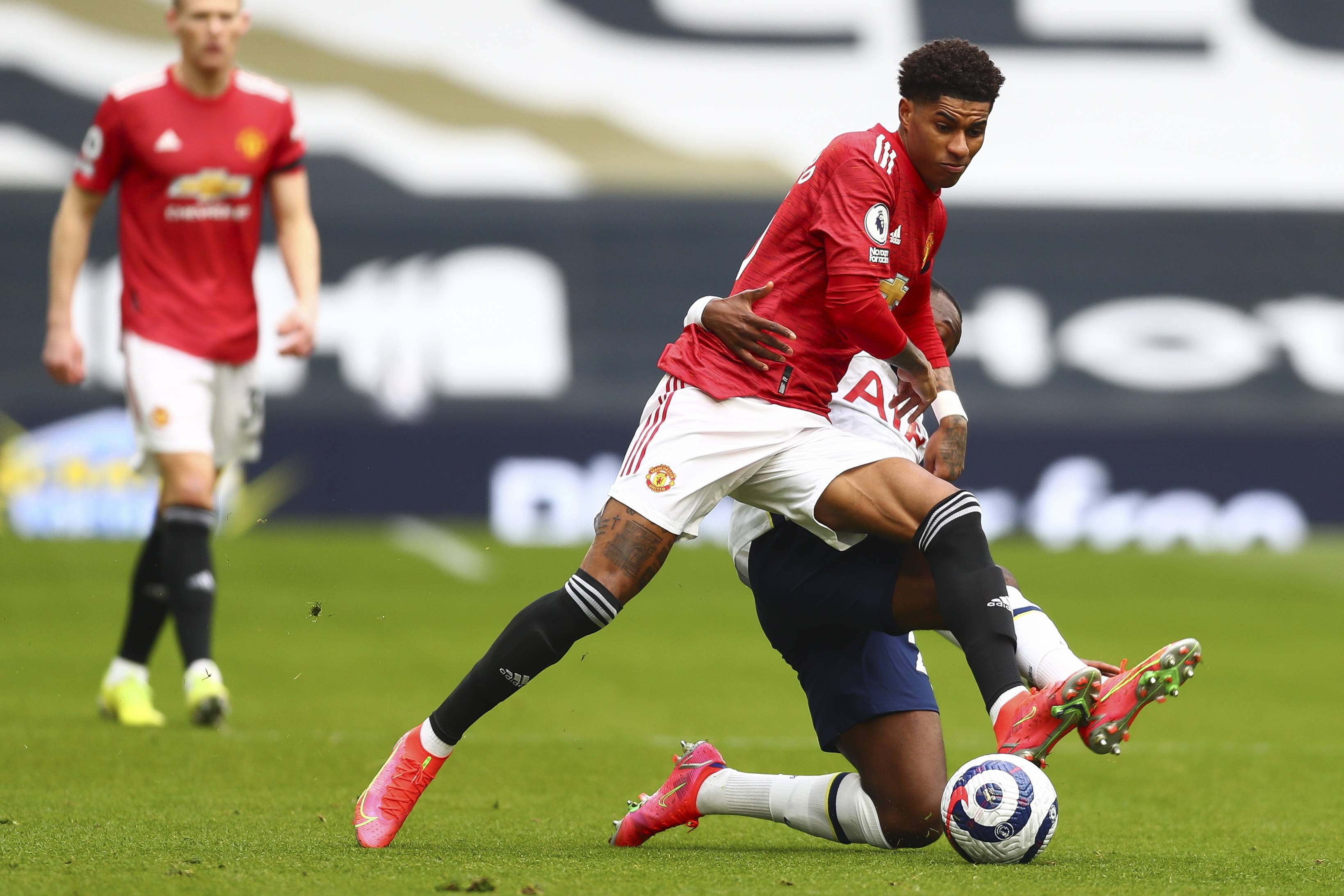 在全球化浪 在全球化浪